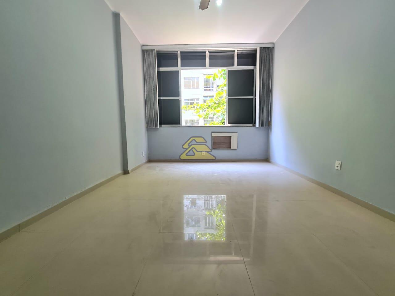 Apartamento à venda com 1 quarto, 39m² - Foto 2