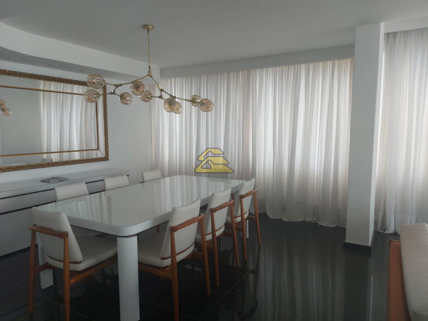 Apartamento à venda com 4 quartos, 195m² - Foto 7