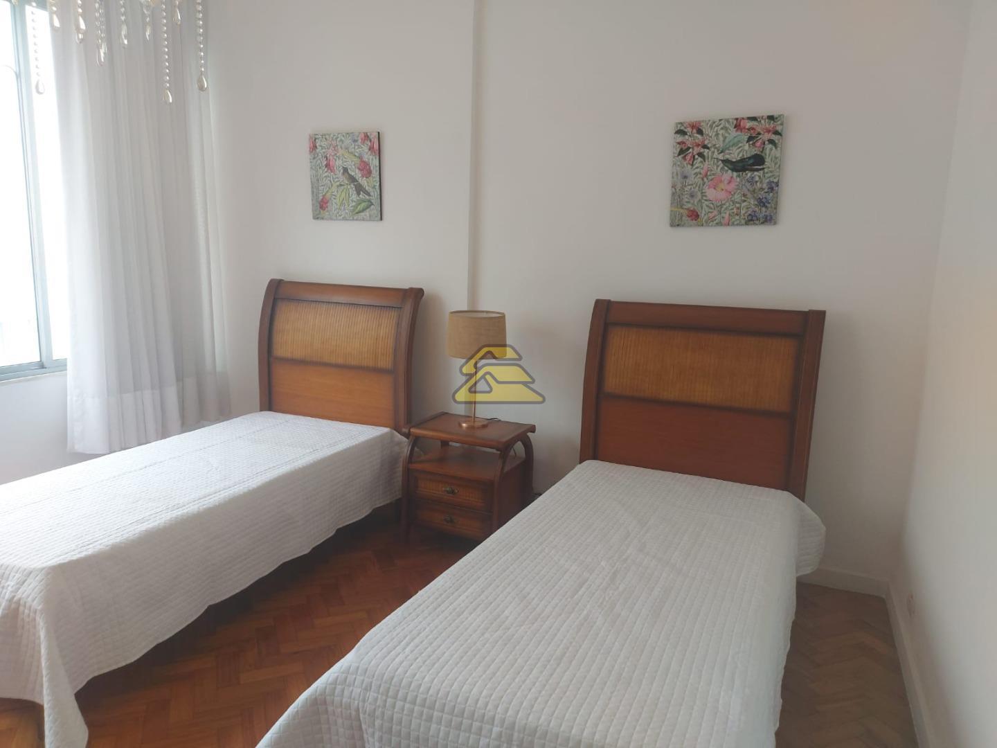 Apartamento à venda com 4 quartos, 195m² - Foto 18