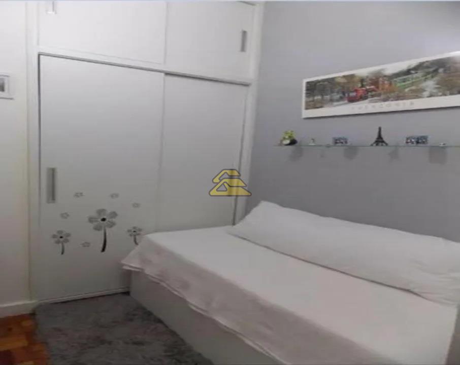 Apartamento à venda com 2 quartos, 76m² - Foto 10