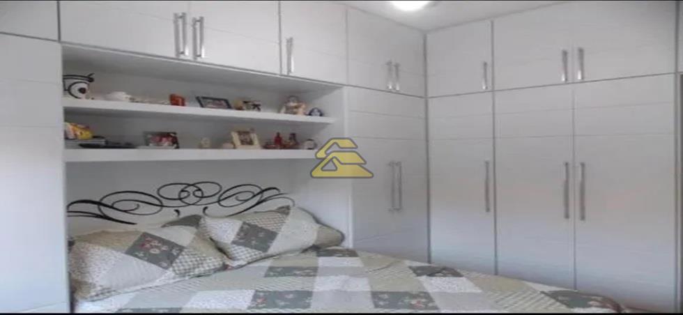 Apartamento à venda com 2 quartos, 76m² - Foto 11