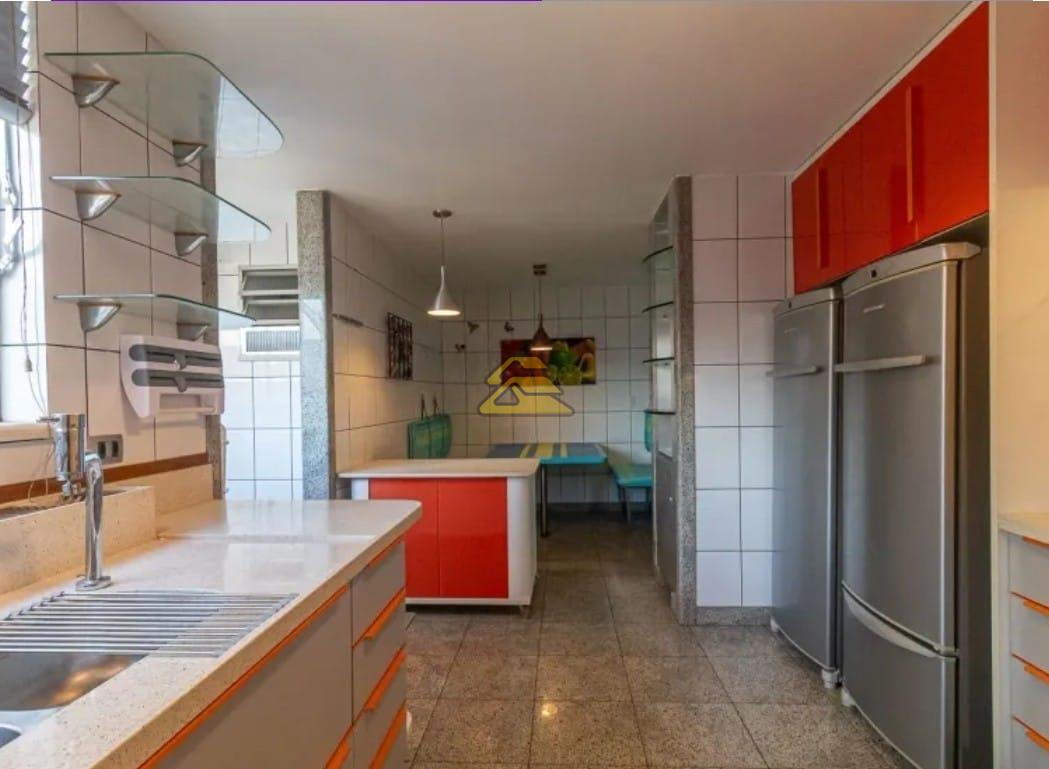 Cobertura à venda com 4 quartos, 338m² - Foto 21