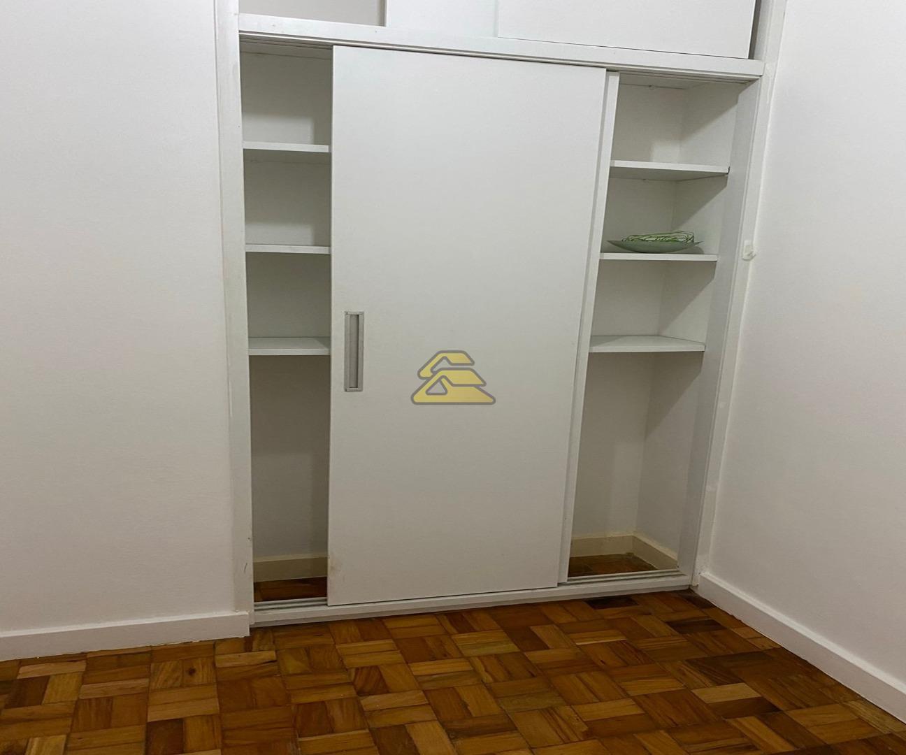 Apartamento à venda com 2 quartos, 76m² - Foto 9