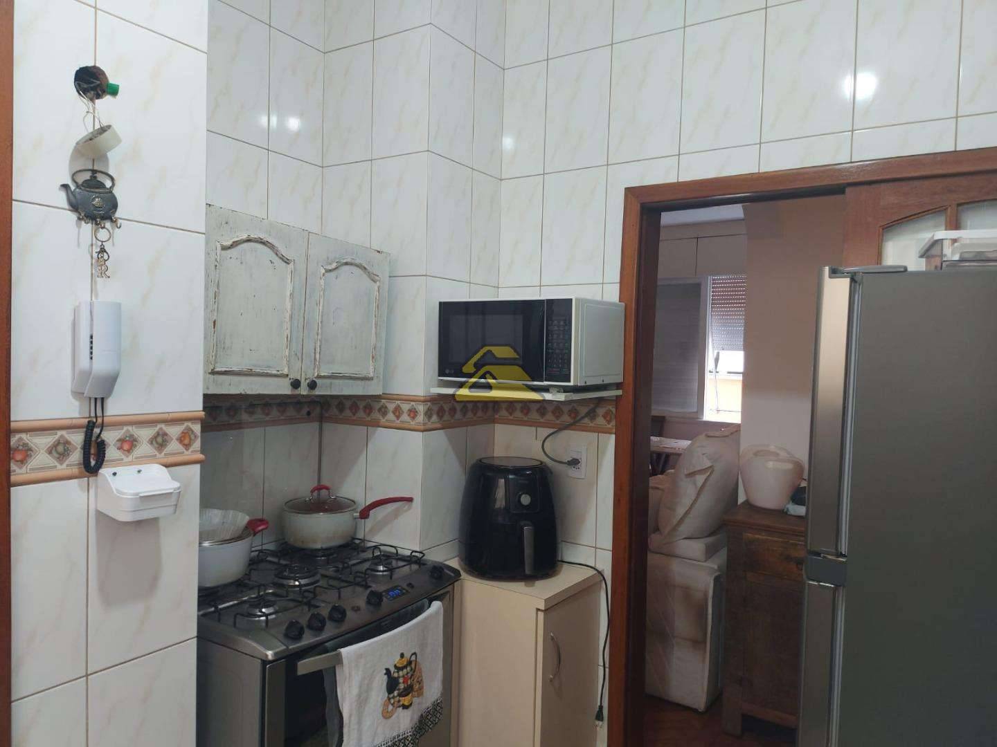 Apartamento à venda com 2 quartos, 85m² - Foto 18