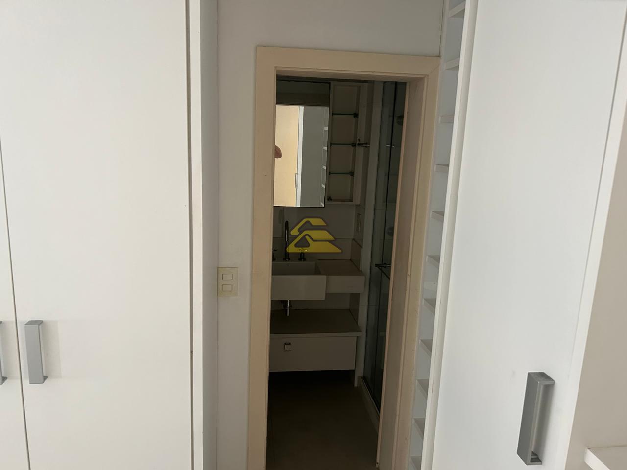 Apartamento à venda com 3 quartos, 107m² - Foto 27