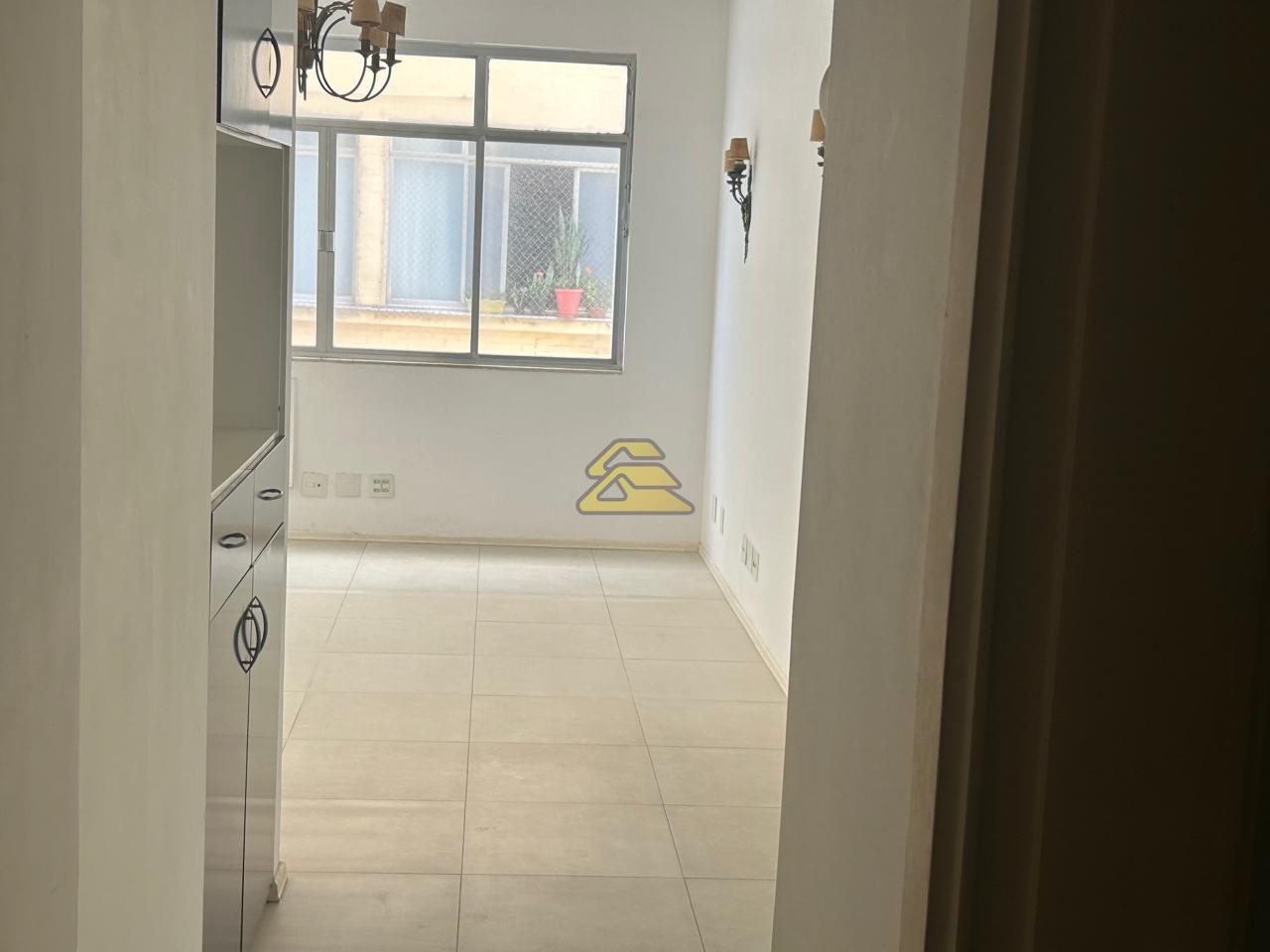 Apartamento à venda com 3 quartos, 107m² - Foto 9