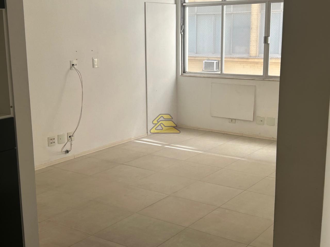 Apartamento à venda com 3 quartos, 107m² - Foto 20