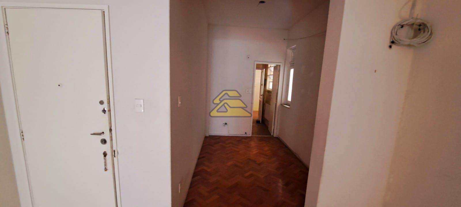 Apartamento à venda com 3 quartos, 111m² - Foto 7