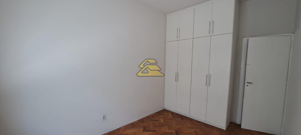 Apartamento à venda com 3 quartos, 111m² - Foto 13