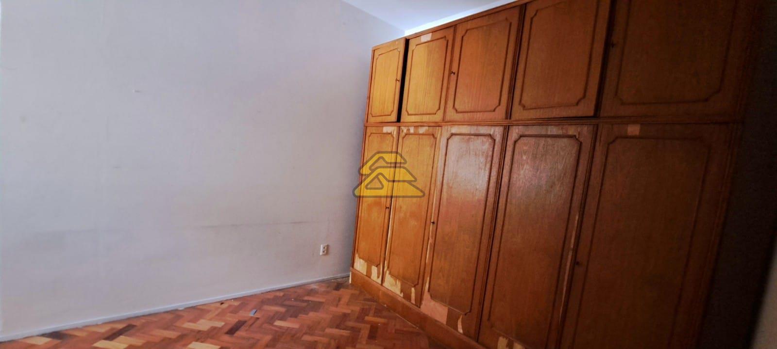 Apartamento à venda com 3 quartos, 111m² - Foto 15