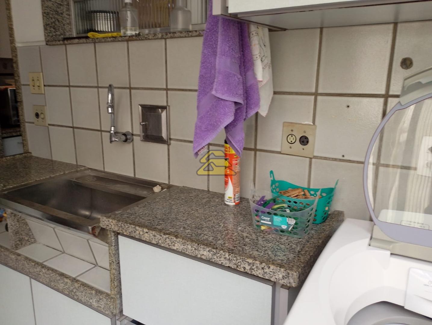 Apartamento à venda com 3 quartos, 200m² - Foto 26