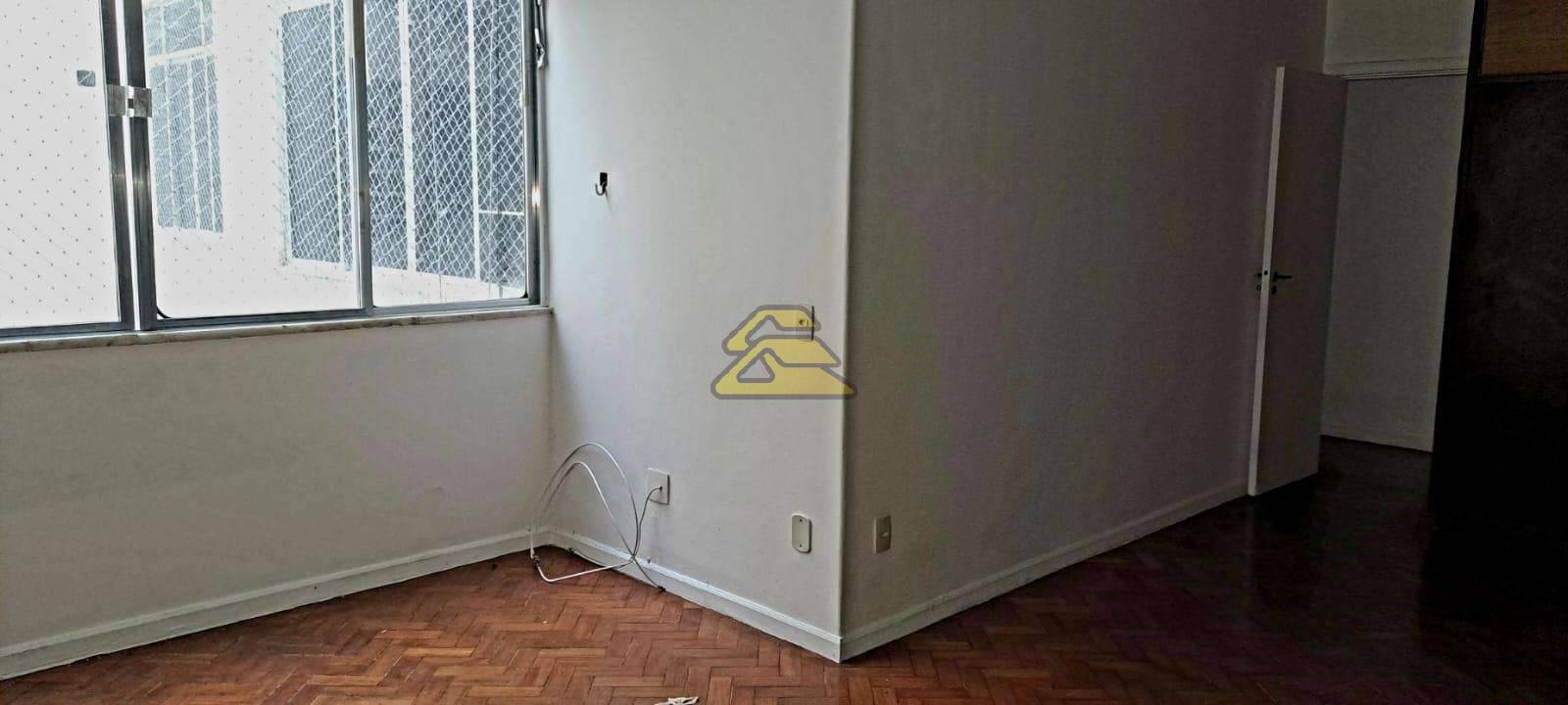 Apartamento à venda com 3 quartos, 183m² - Foto 22