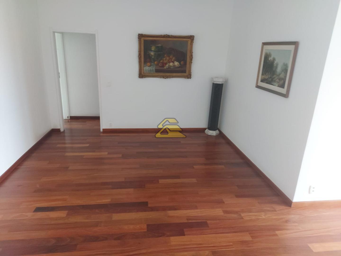 Apartamento à venda com 3 quartos, 112m² - Foto 2