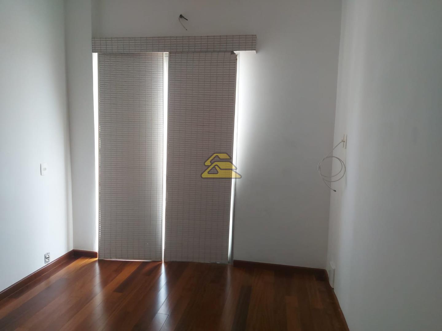 Apartamento à venda com 3 quartos, 112m² - Foto 11