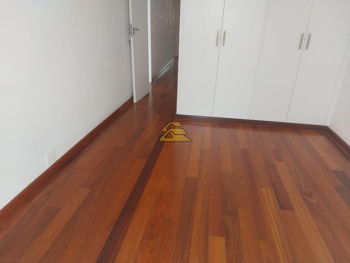 Apartamento à venda com 3 quartos, 112m² - Foto 8