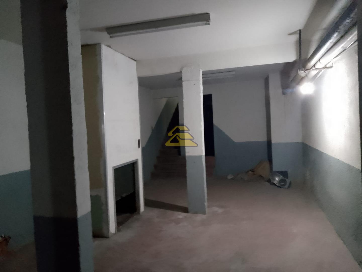 Depósito-Galpão-Armazém à venda, 432m² - Foto 11