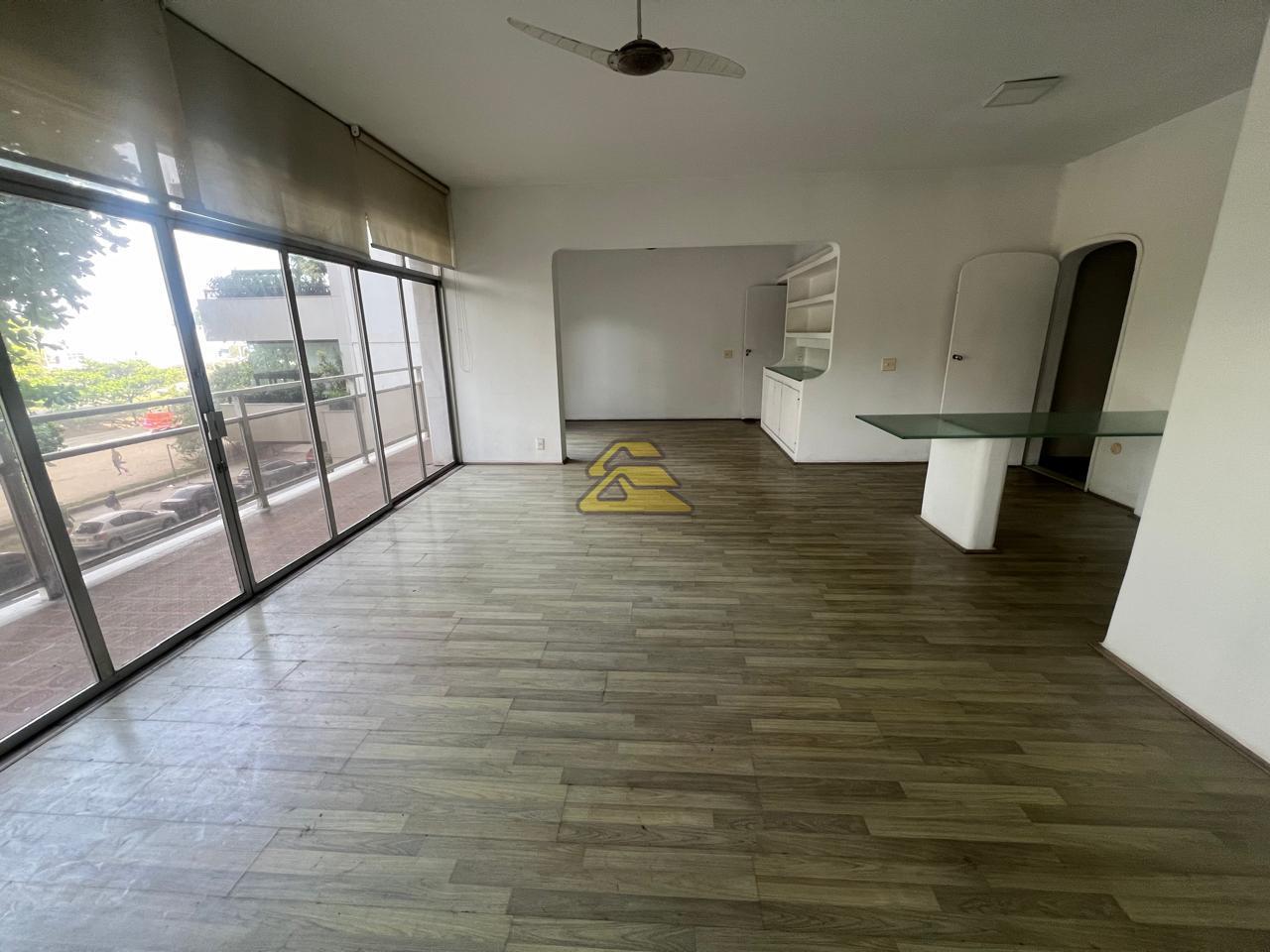 Apartamento à venda com 3 quartos, 125m² - Foto 1