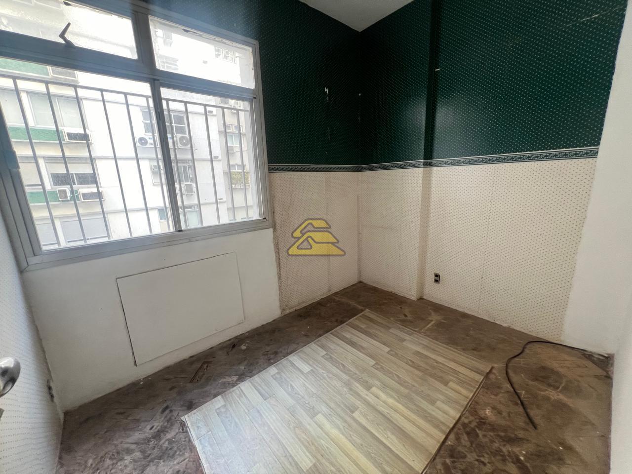 Apartamento à venda com 3 quartos, 125m² - Foto 15