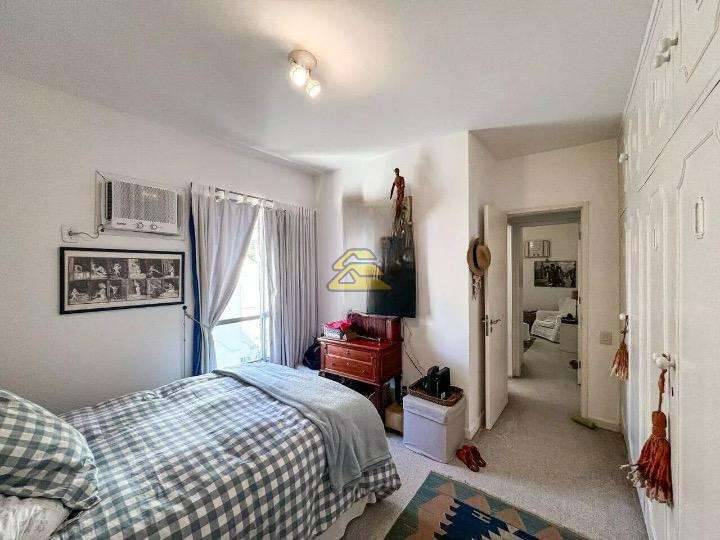 Apartamento à venda com 3 quartos, 96m² - Foto 9