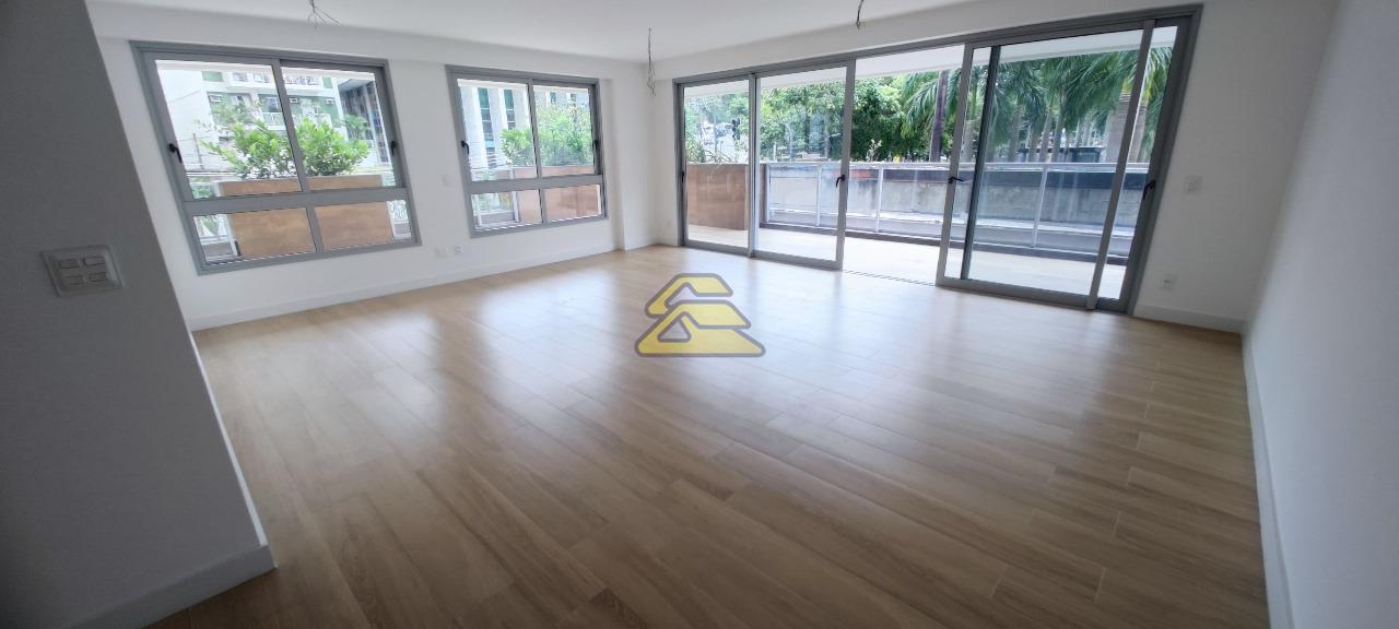 Apartamento à venda com 3 quartos, 284m² - Foto 1