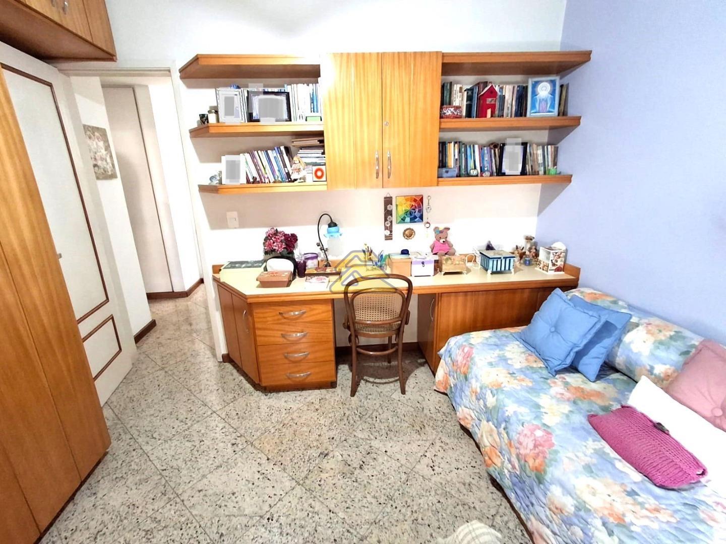 Apartamento à venda com 4 quartos, 150m² - Foto 12