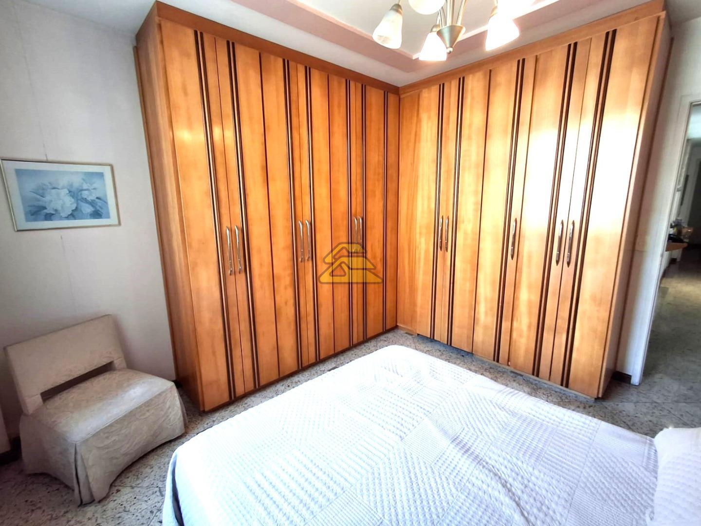 Apartamento à venda com 4 quartos, 150m² - Foto 13