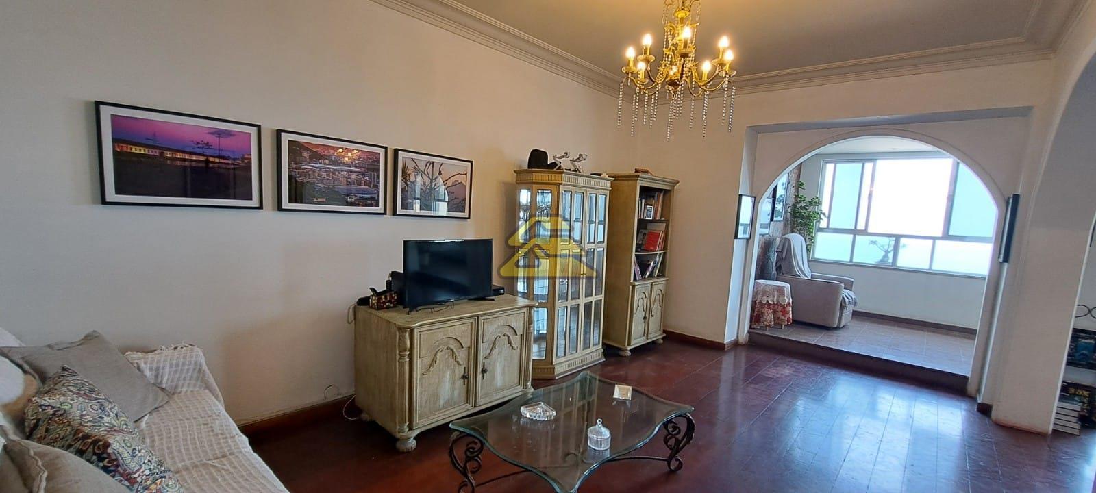 Apartamento à venda com 4 quartos, 194m² - Foto 5