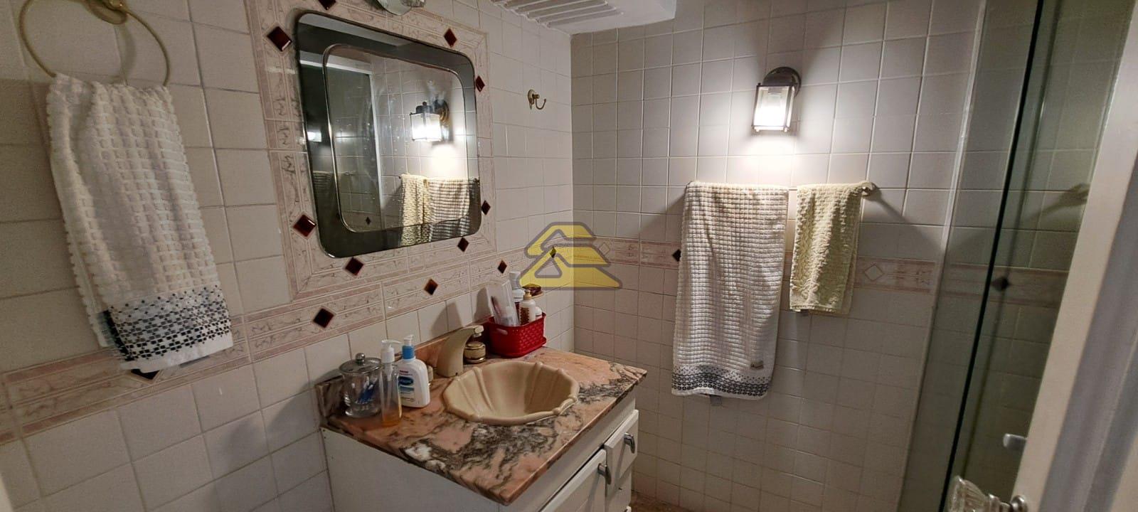 Apartamento à venda com 4 quartos, 194m² - Foto 37