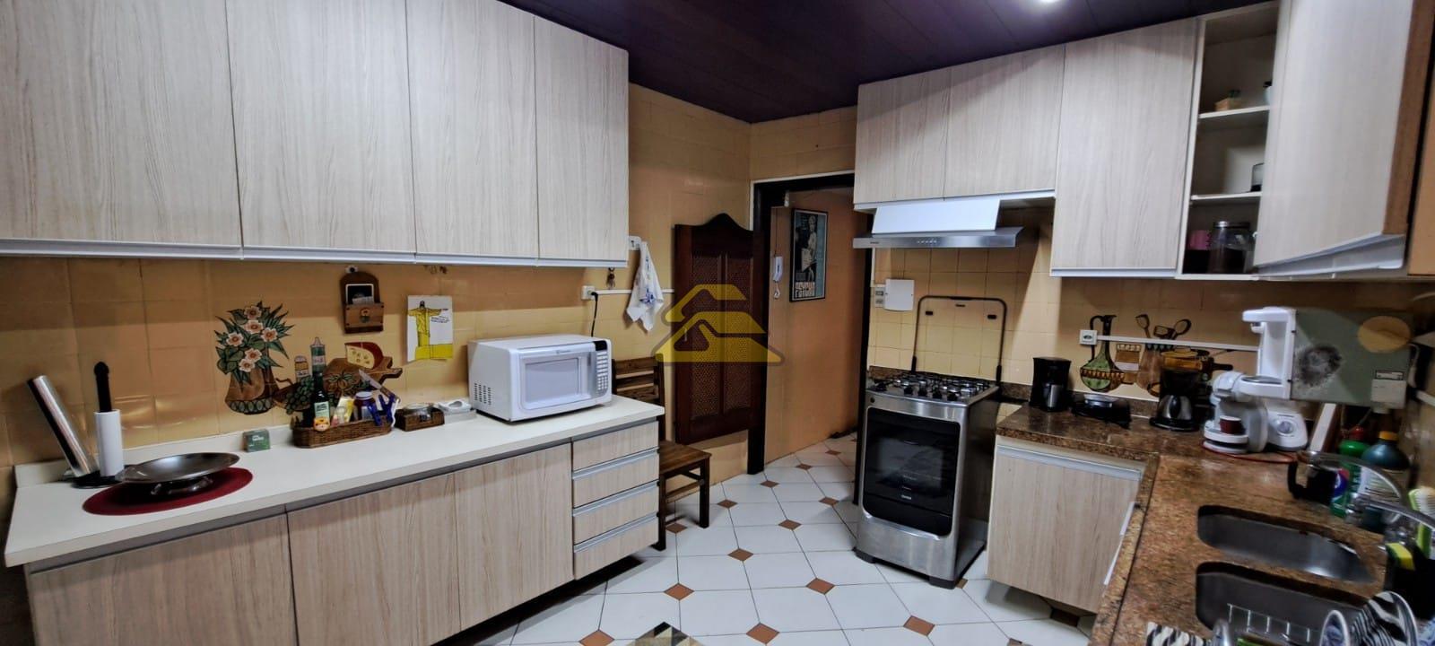 Apartamento à venda com 4 quartos, 194m² - Foto 28