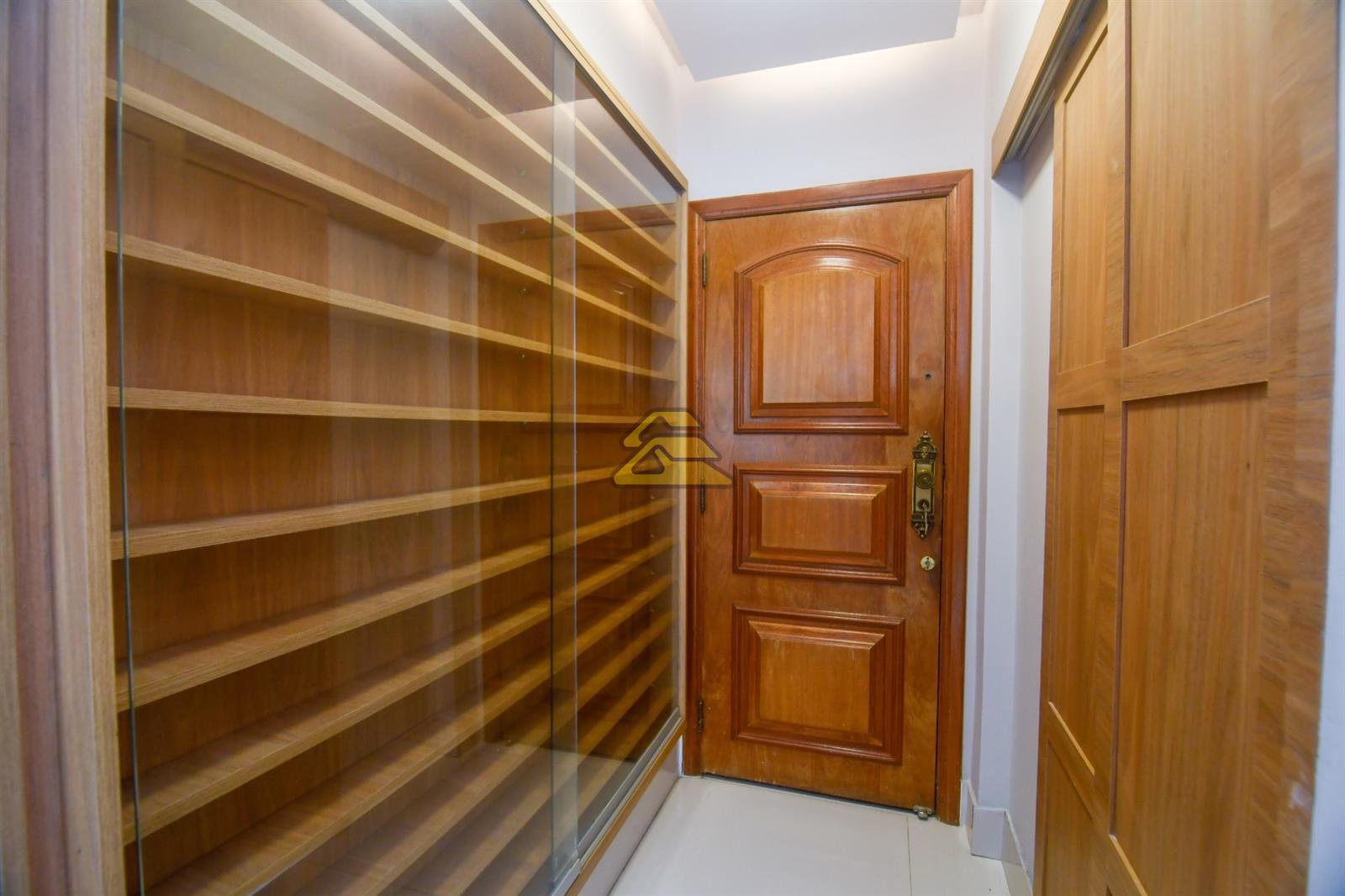 Apartamento à venda com 4 quartos, 114m² - Foto 17