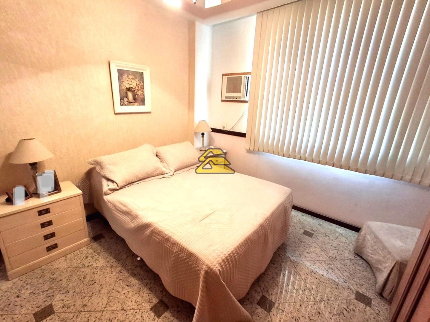 Apartamento à venda com 4 quartos, 150m² - Foto 11