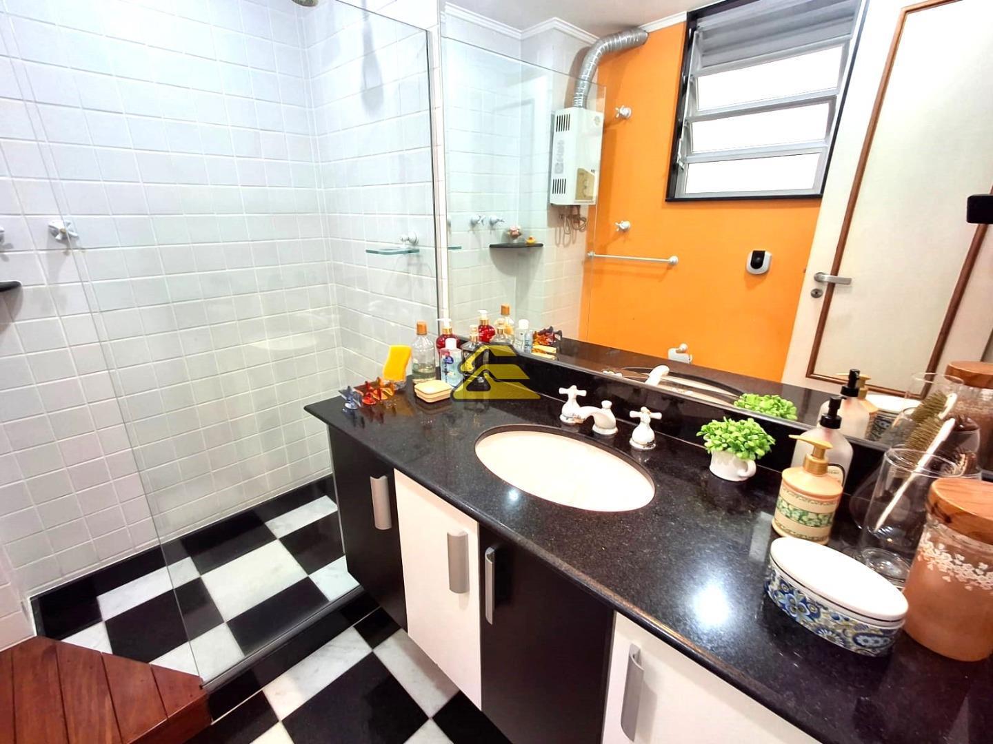 Apartamento à venda com 4 quartos, 150m² - Foto 16