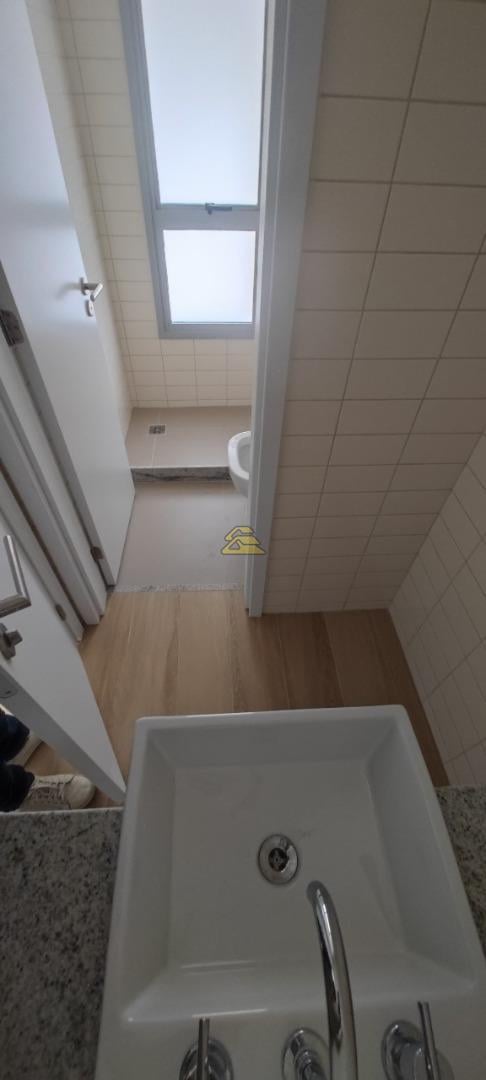 Apartamento à venda com 3 quartos, 284m² - Foto 13