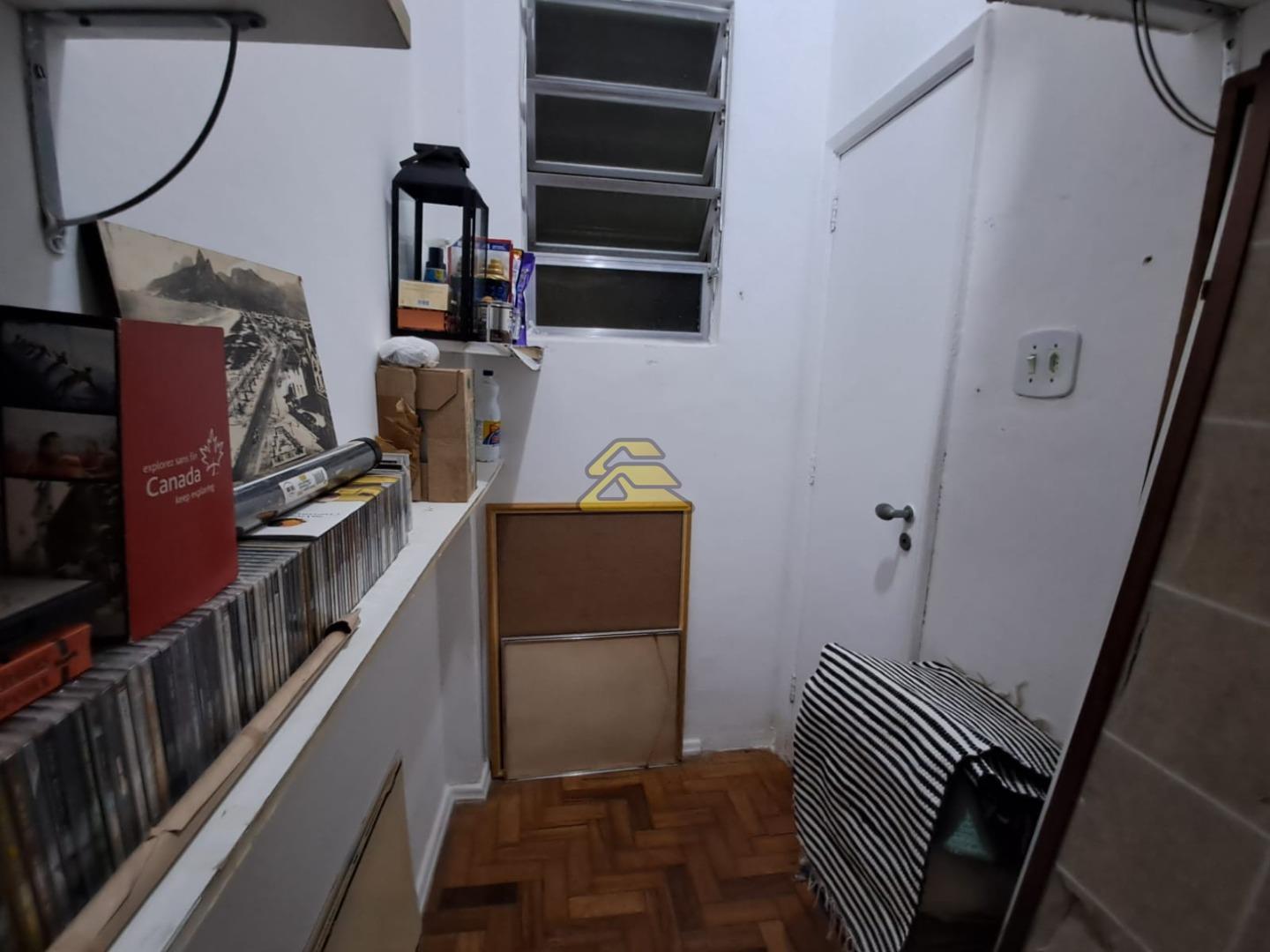 Apartamento à venda com 1 quarto, 60m² - Foto 29