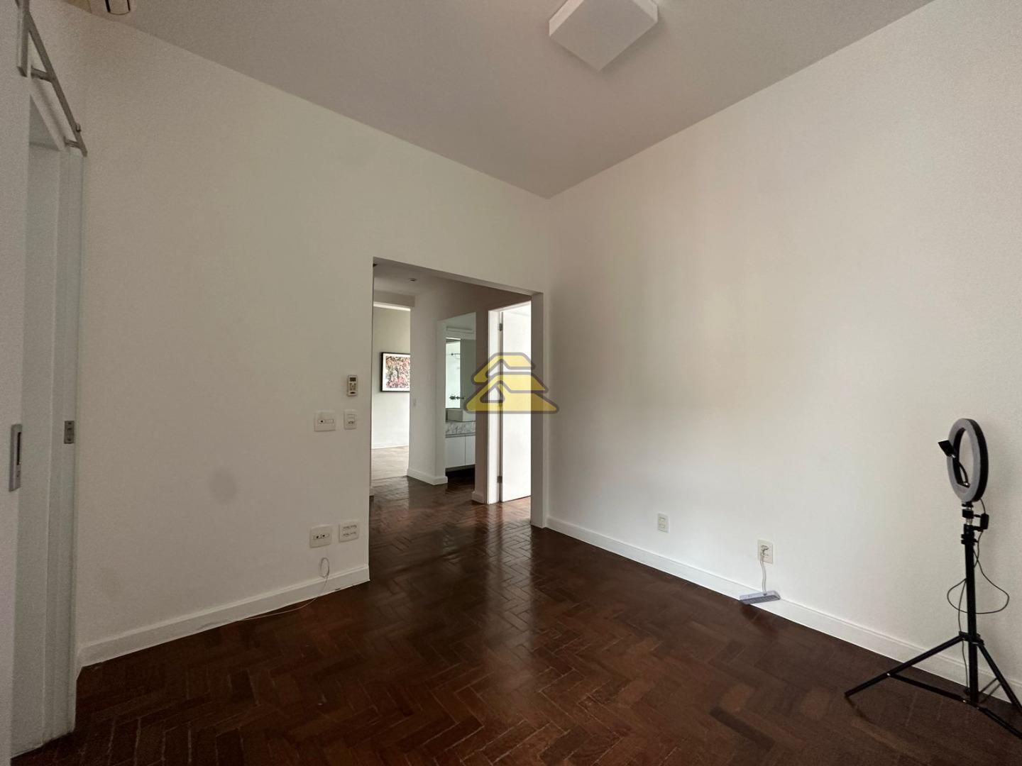 Apartamento à venda com 2 quartos, 85m² - Foto 6