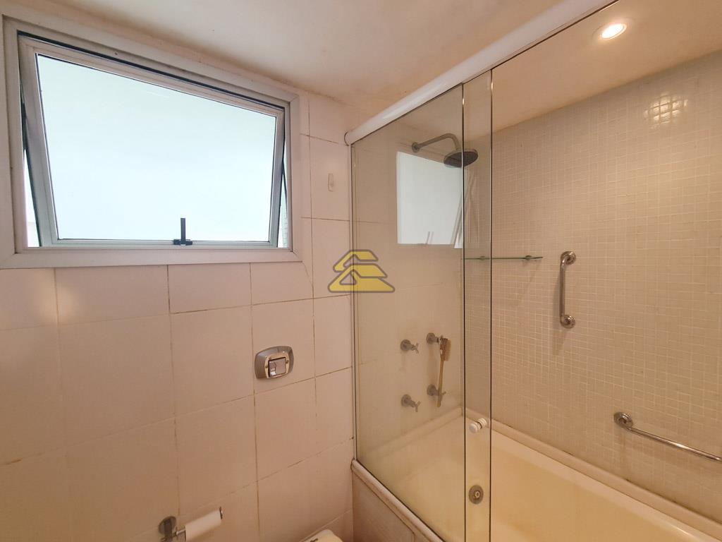 Apartamento à venda com 3 quartos, 149m² - Foto 19