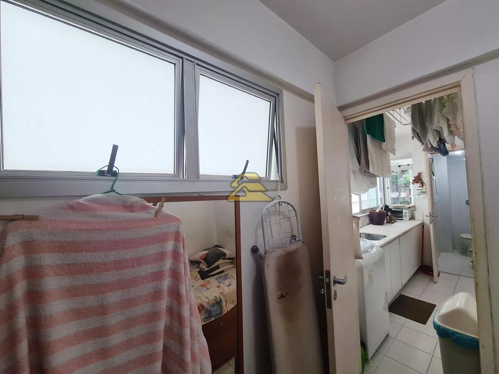 Apartamento à venda com 3 quartos, 149m² - Foto 29