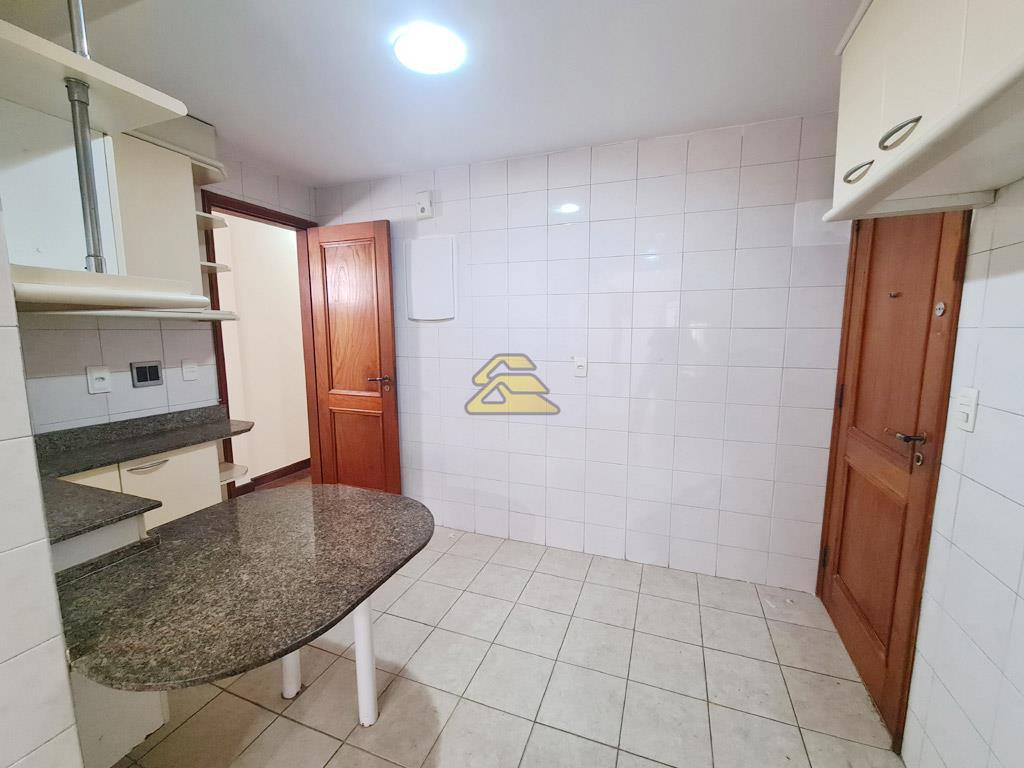 Apartamento à venda com 3 quartos, 151m² - Foto 20