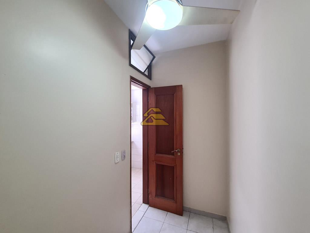 Apartamento à venda com 3 quartos, 151m² - Foto 30