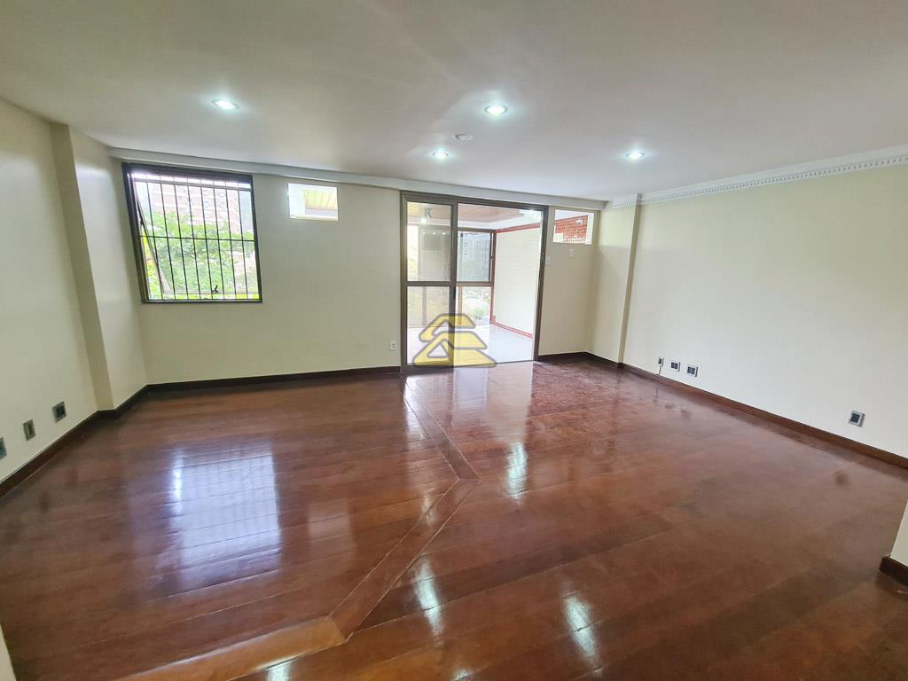 Apartamento à venda com 3 quartos, 151m² - Foto 7