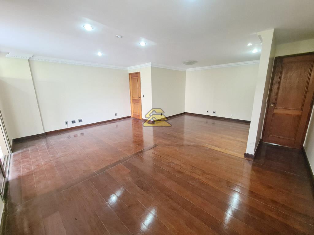 Apartamento à venda com 3 quartos, 151m² - Foto 9