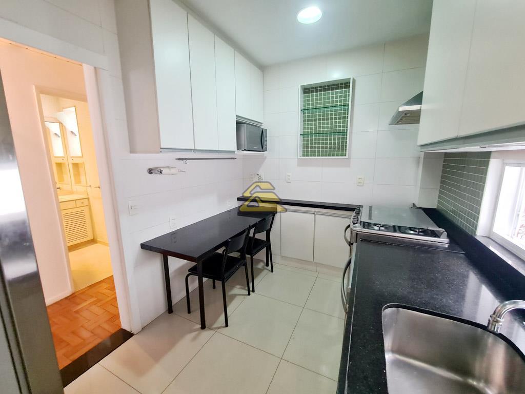 Apartamento à venda com 3 quartos, 134m² - Foto 8