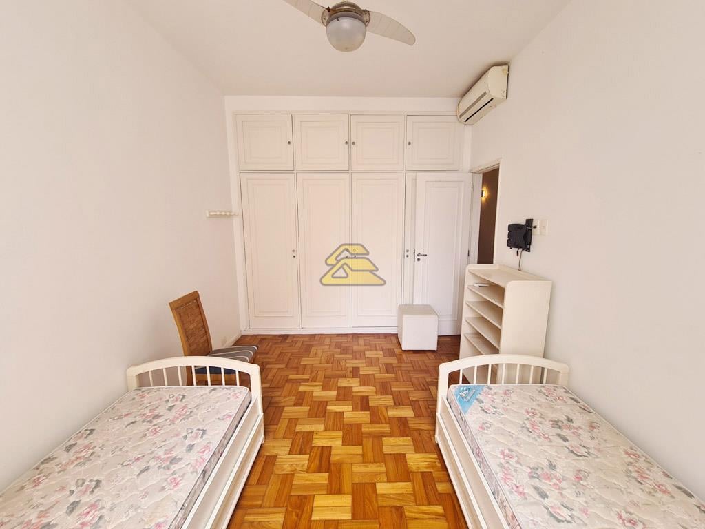 Apartamento à venda com 3 quartos, 134m² - Foto 15