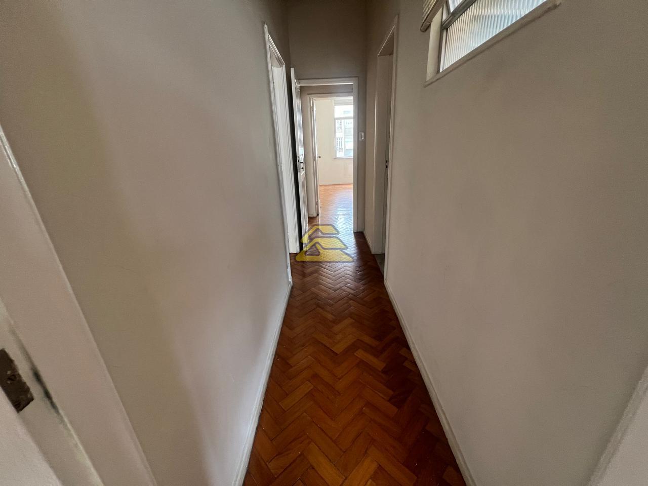 Apartamento à venda com 3 quartos, 139m² - Foto 9