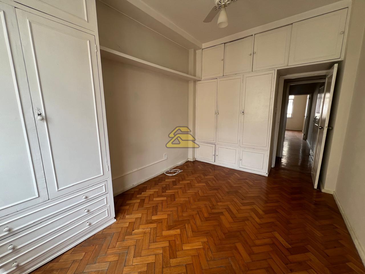 Apartamento à venda com 3 quartos, 139m² - Foto 11