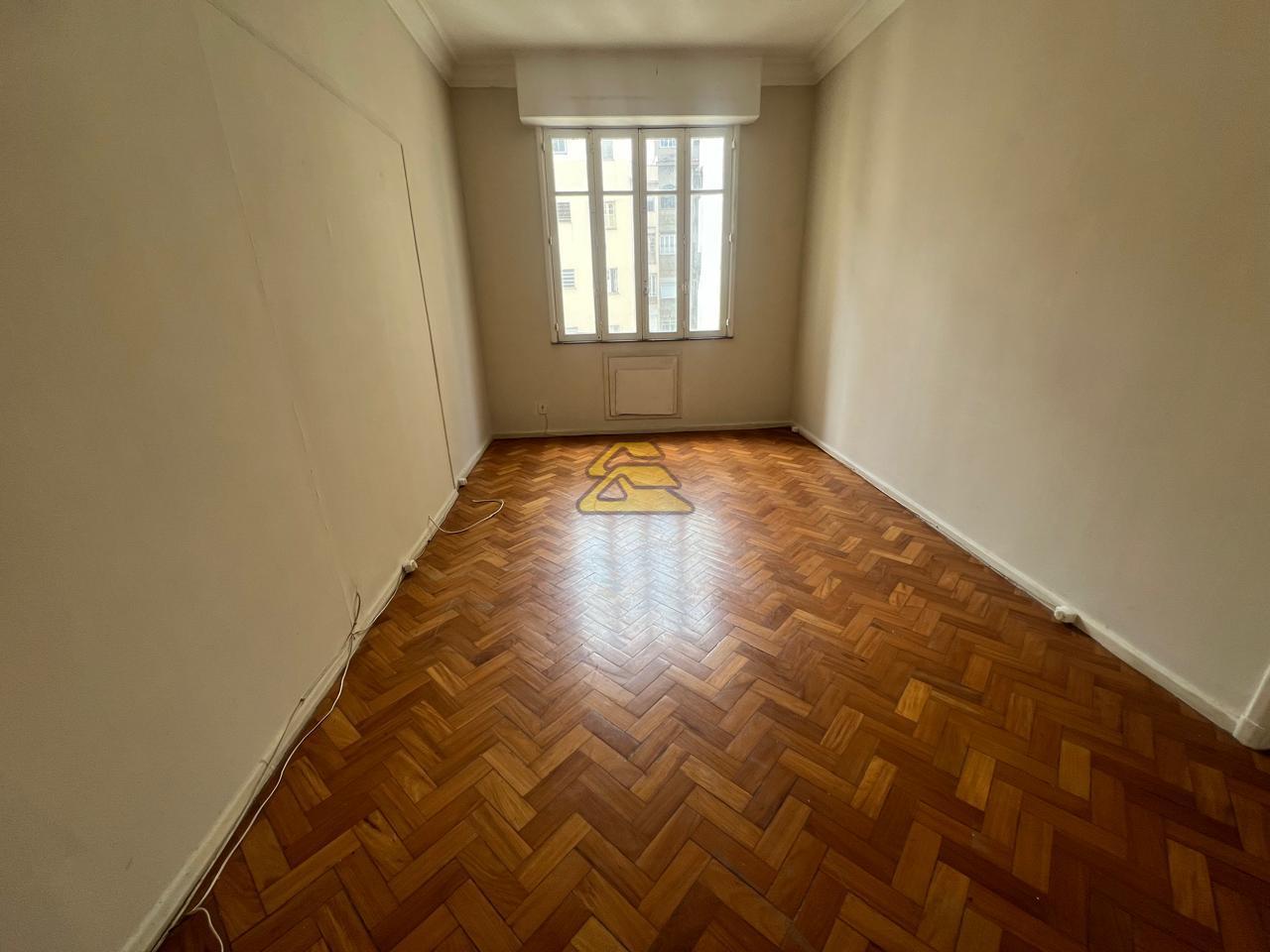 Apartamento à venda com 3 quartos, 139m² - Foto 13