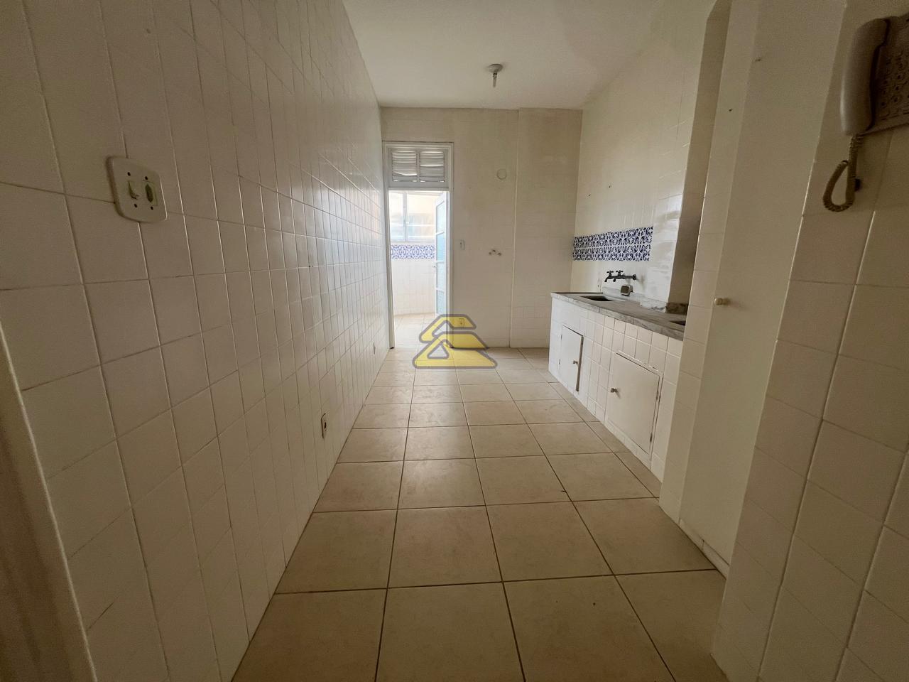 Apartamento à venda com 3 quartos, 139m² - Foto 21