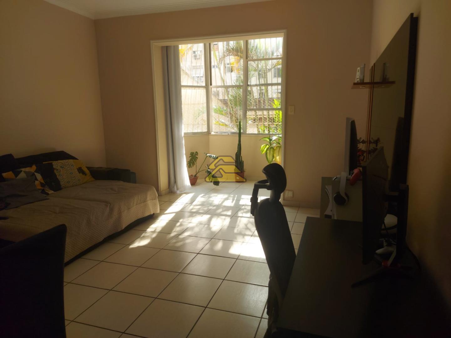 Apartamento à venda com 3 quartos, 130m² - Foto 4