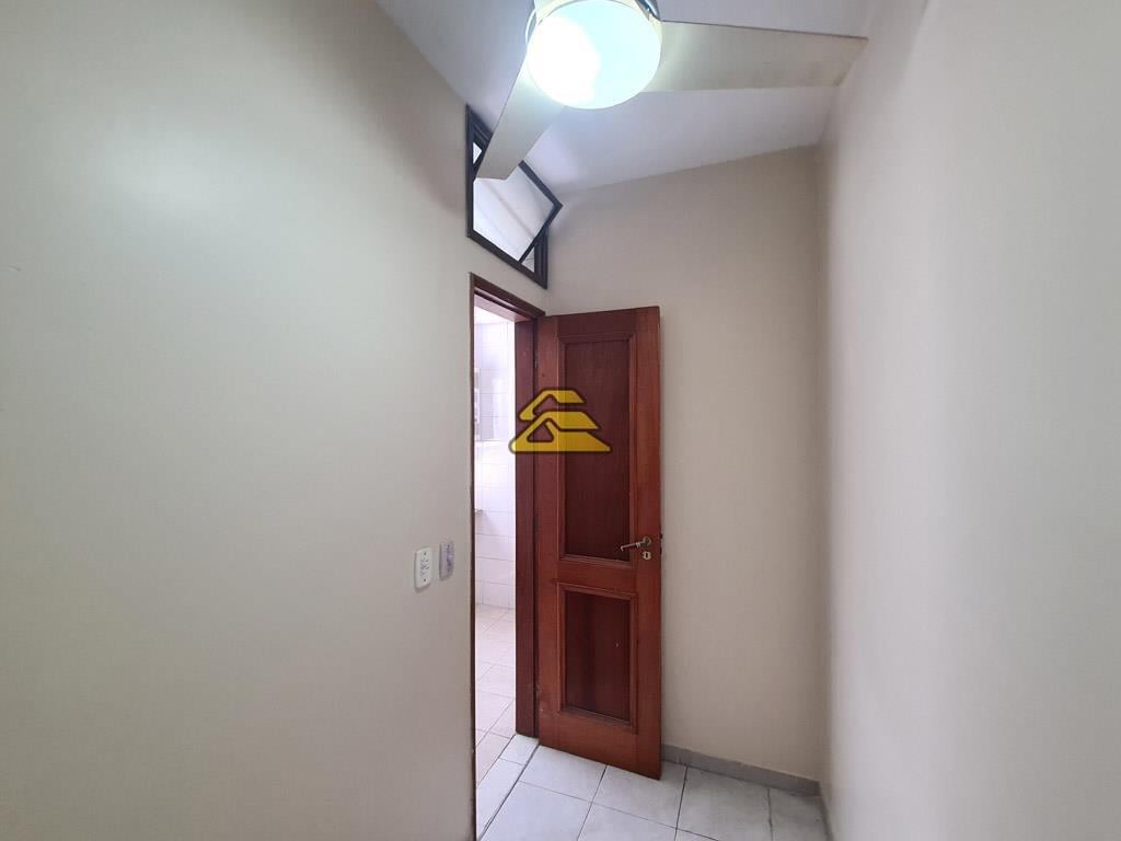 Apartamento à venda com 3 quartos, 151m² - Foto 31