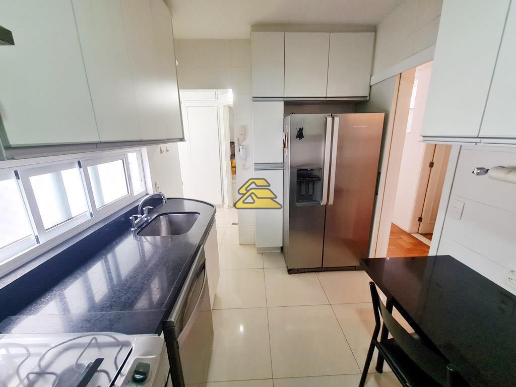 Apartamento à venda com 3 quartos, 134m² - Foto 19